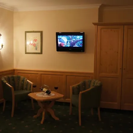 Gaestehaus Alpina Apartment *