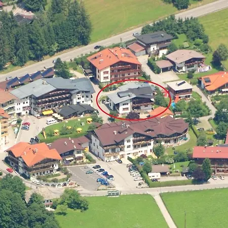 Gaestehaus Alpina *