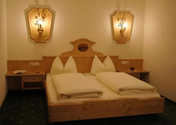 Gaestehaus Alpina Apartment Maurach (Achensee)