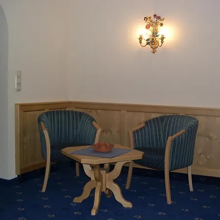 דירה Gaestehaus Alpina